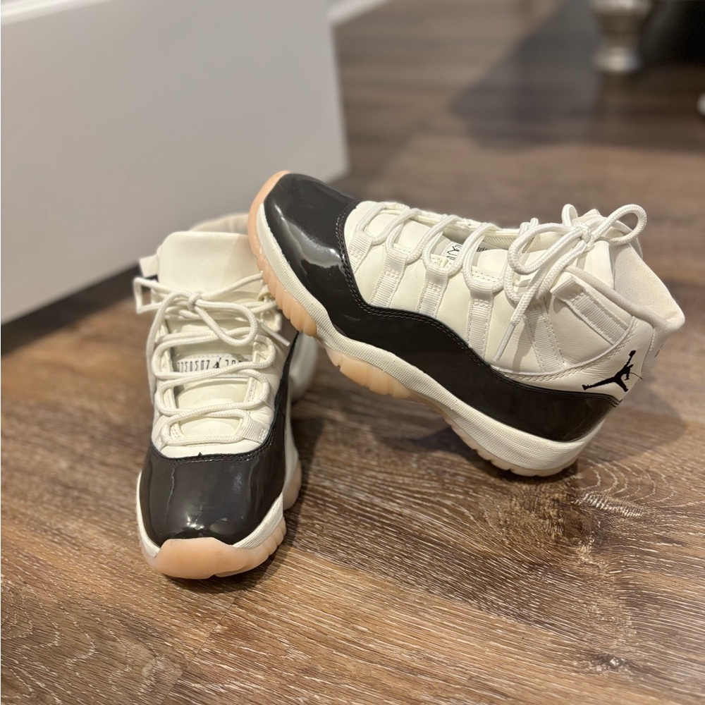 Jordan Retro 11